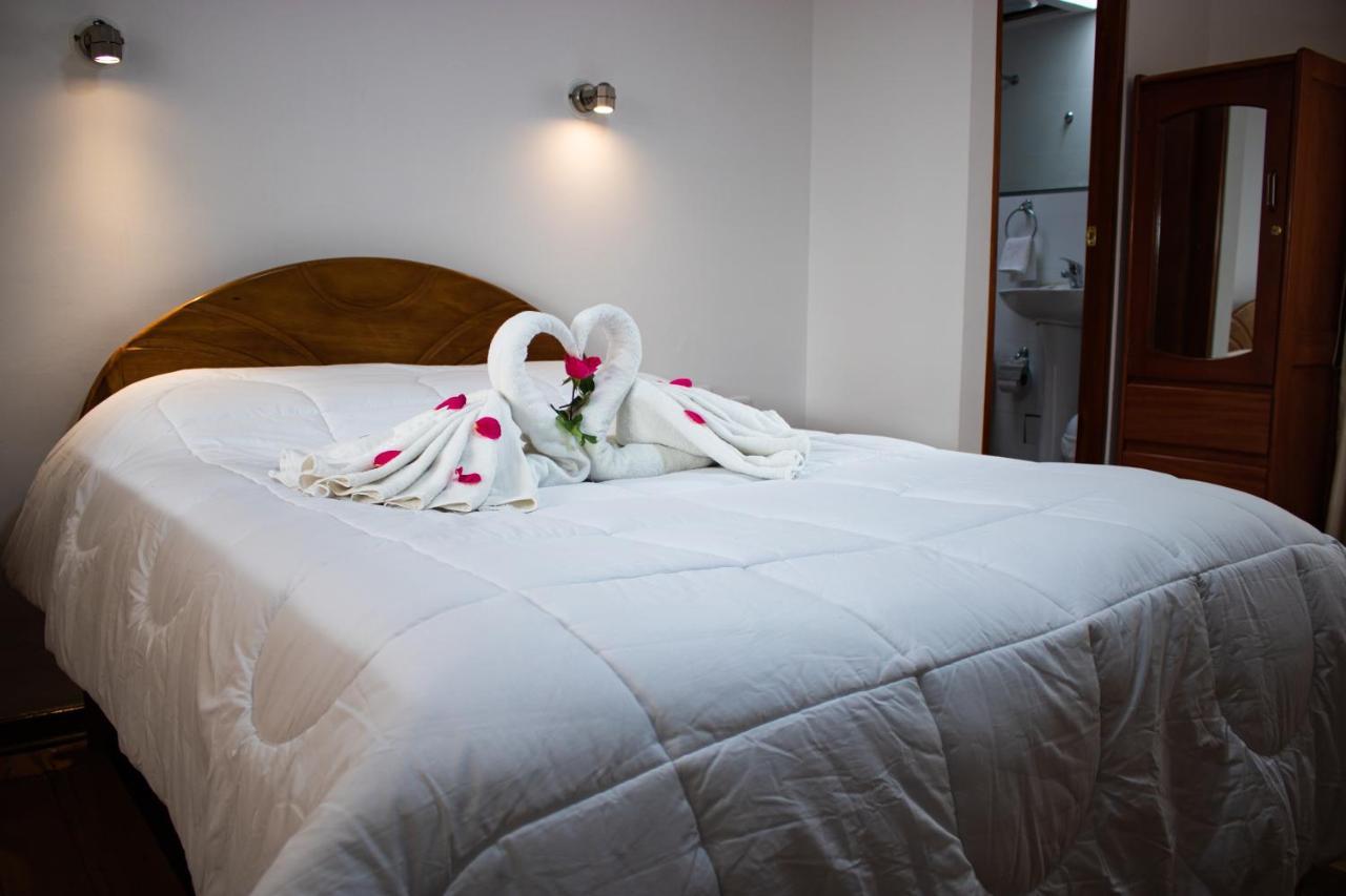Hotel Los Laureles Calca Buitenkant foto