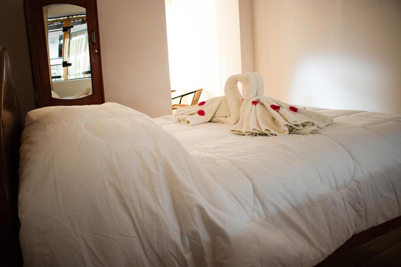 Hotel Los Laureles Calca Buitenkant foto
